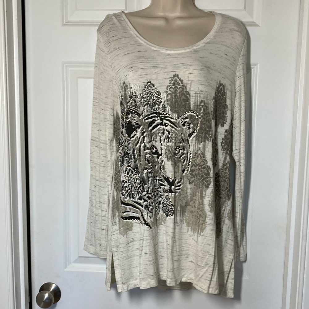 Chicos Lioness 🦁 Tunic